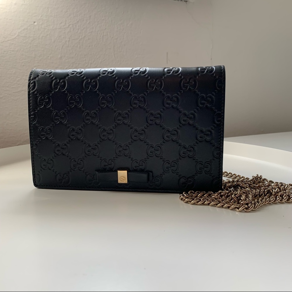 Gucci Black Guccissima Leather Mini Chain Wallet